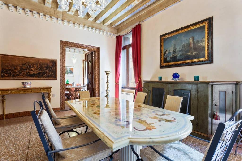 Doge Palace Luxury Apartment - Cannaregio Venice Luaran gambar